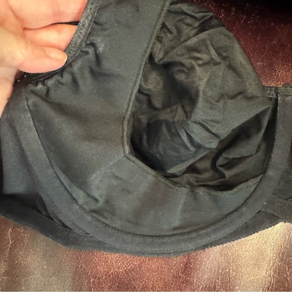 Breezies Black Underwire Minimizer Bra - Picture 5 of 5
